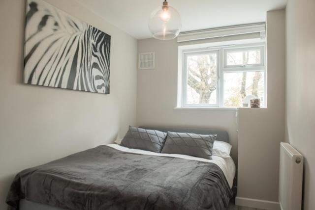 Finchley Contemporary 2 Bed Apartment + Parking Hendon Exterior photo